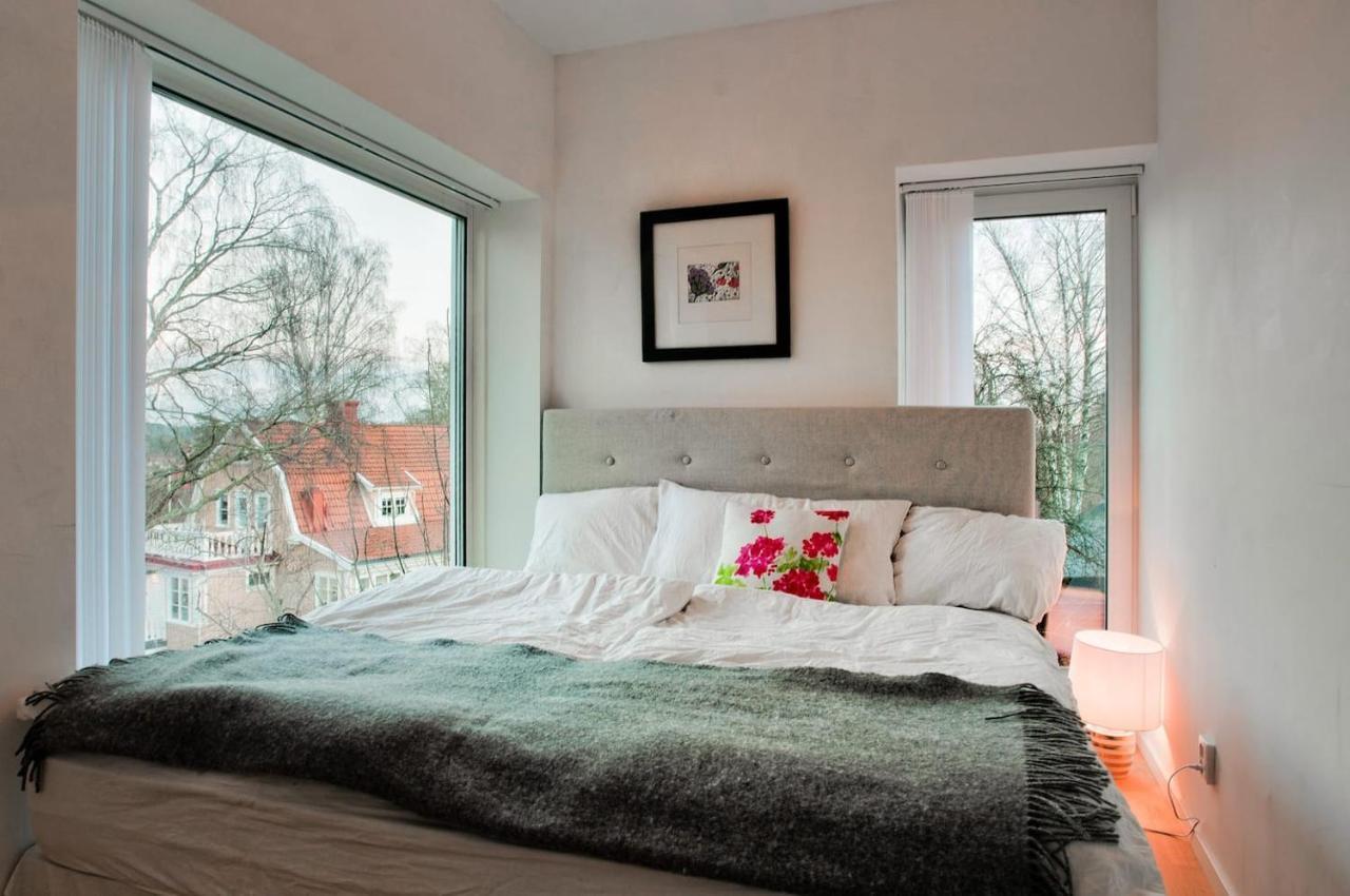 Townhouse On Arlanda Stockholm Metro Line - Easy Checkin Villa Sollentuna Ngoại thất bức ảnh